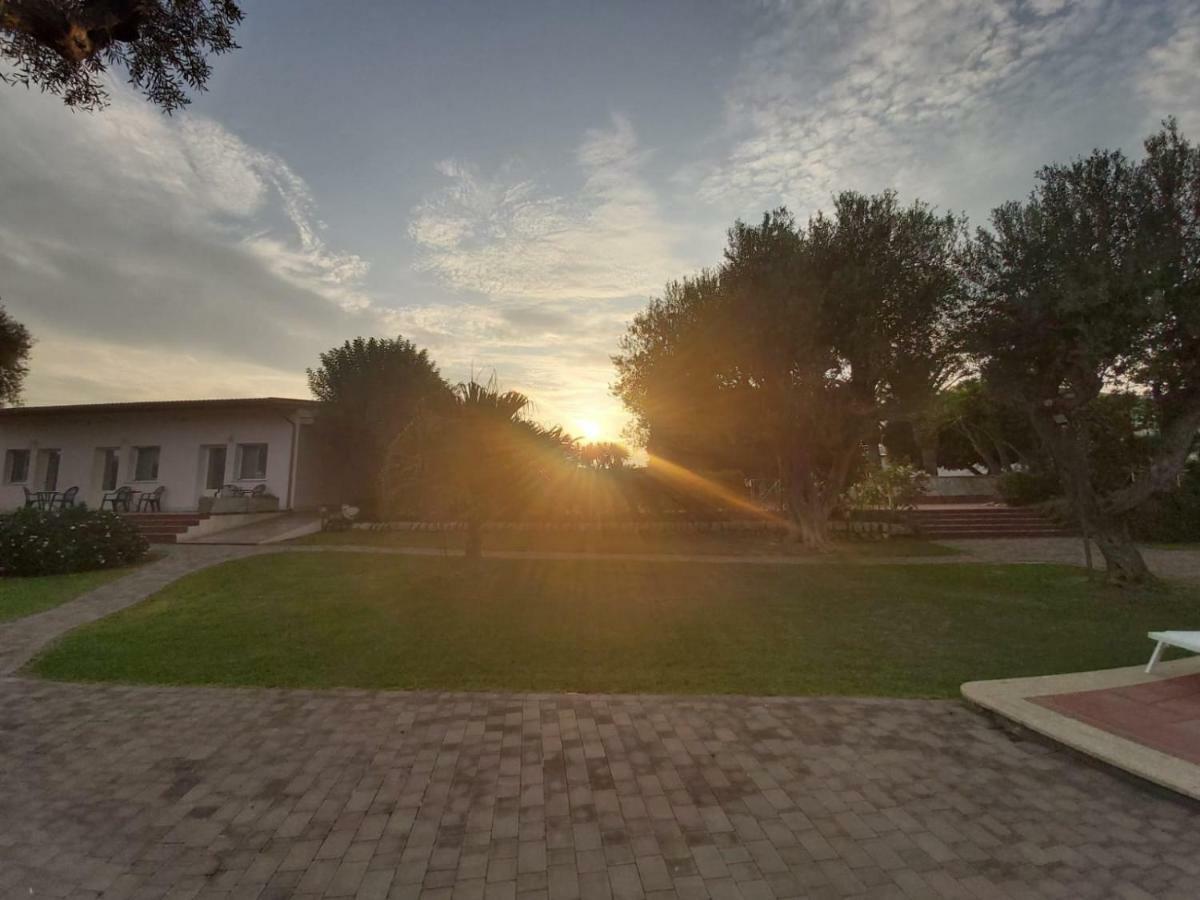 Isola Charm B&B - A Historic Villa Near Punta Del Pero Beach Syrakuzy Zewnętrze zdjęcie